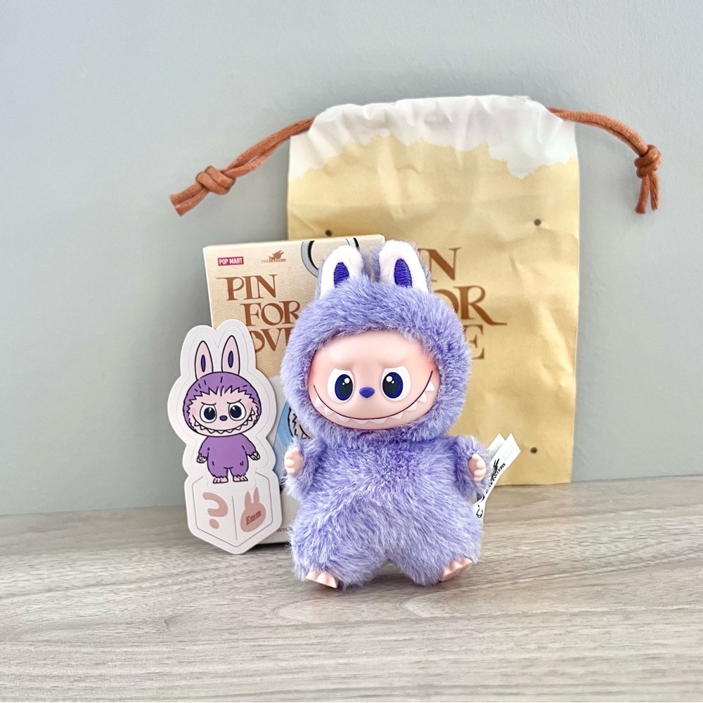 Pop Mart The Monsters Pin for Love Vinyl Plush Pendant (A-M) - Letter ?